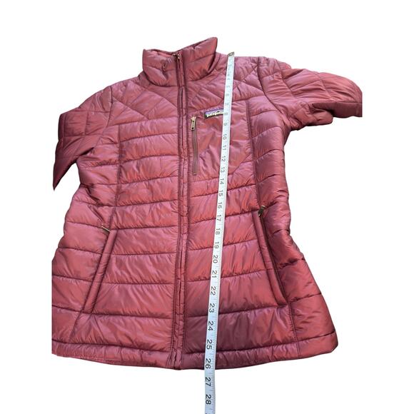 Patagonia Women's Radalie Puffer Jacket Burgundy Winter Insulated Basic Medium - Picture 13 of 13